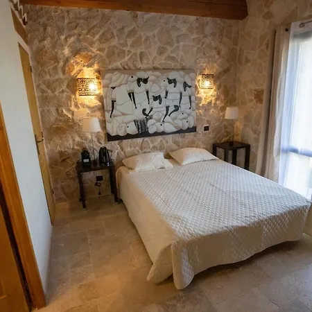 Mas Mont-laure Jacuzzi, Pool & Tranquility