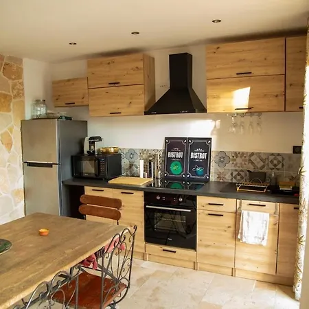 Dom wakacyjny Mas Mont-laure Jacuzzi, Pool & Tranquility