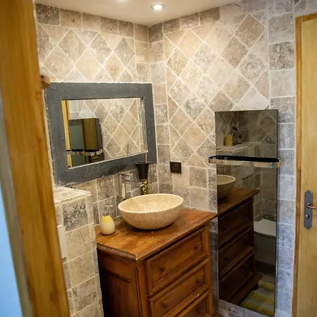 Mas Mont-laure Jacuzzi, Pool & Tranquility * Montlaux