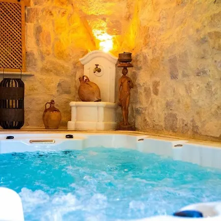 Dom wakacyjny Mas Mont-laure Jacuzzi, Pool & Tranquility