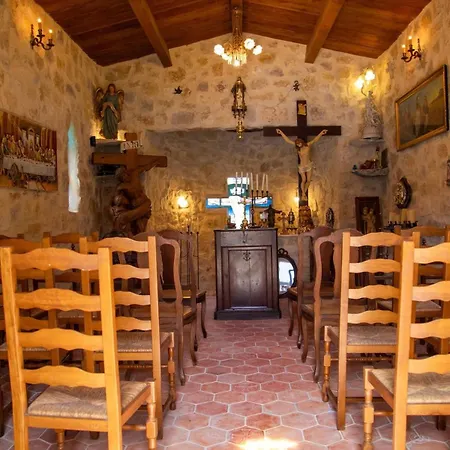 Mas Mont-laure Jacuzzi, Pool & Tranquility *