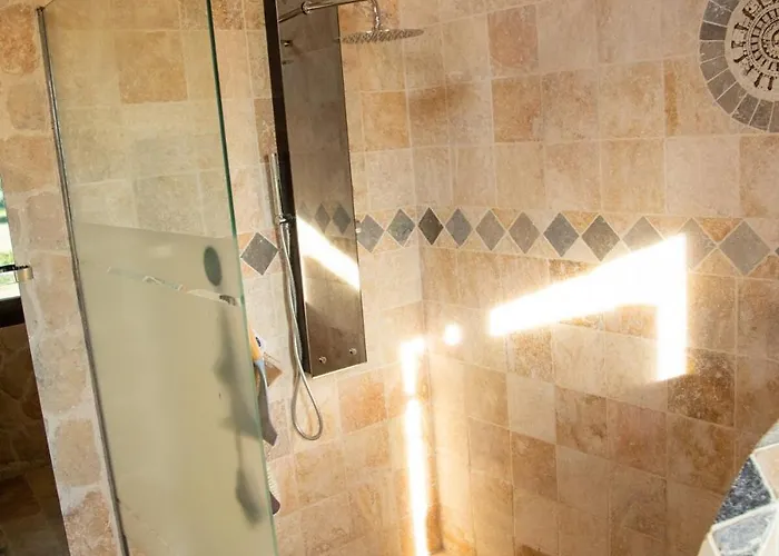 Mas Mont-laure Jacuzzi, Pool & Tranquility